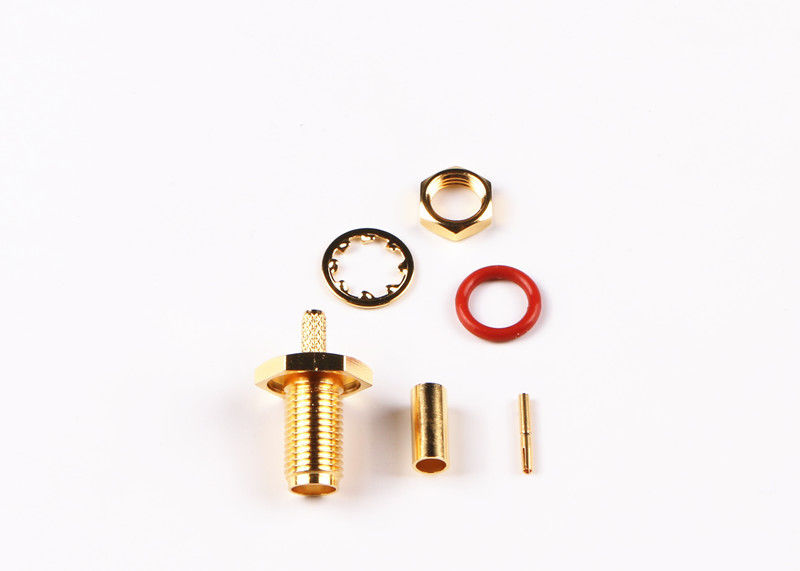 18GHz conector fêmea do soquete SMA em linha reta para a elevada precisão chapeada ouro dos cabos