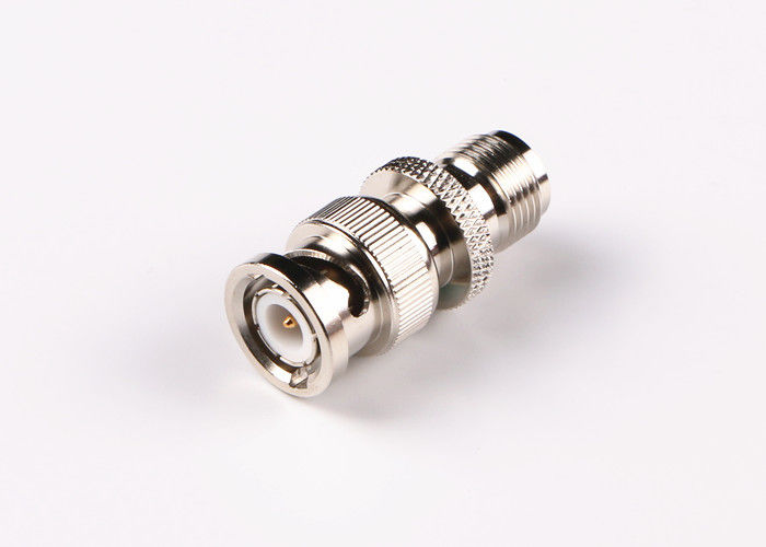 Conector folheado a níquel do ângulo direito de TNC, conector co-axial VSMR ≤1.3 de TNC