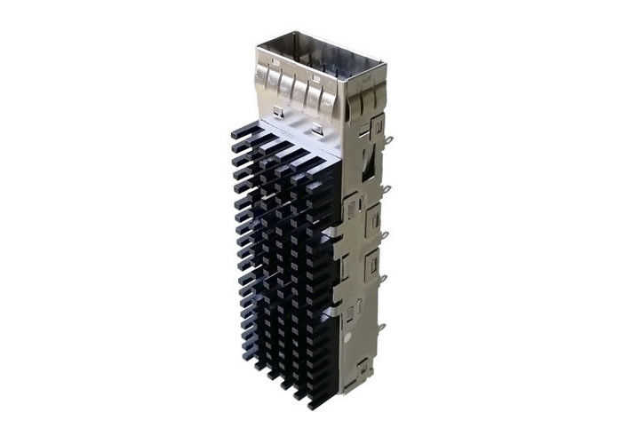 O IEM cataloga a única gaiola do porto SFP28 18,75 milímetros para o conector QSFP28